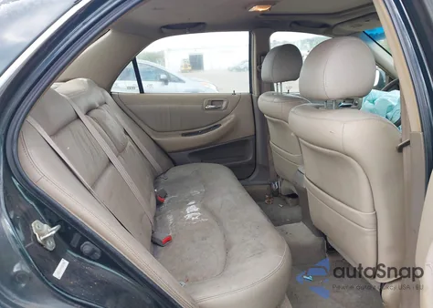 2000 Honda Accord 3.0 Ex из США, поврежденный, VIN 1HGCG1658YA085999